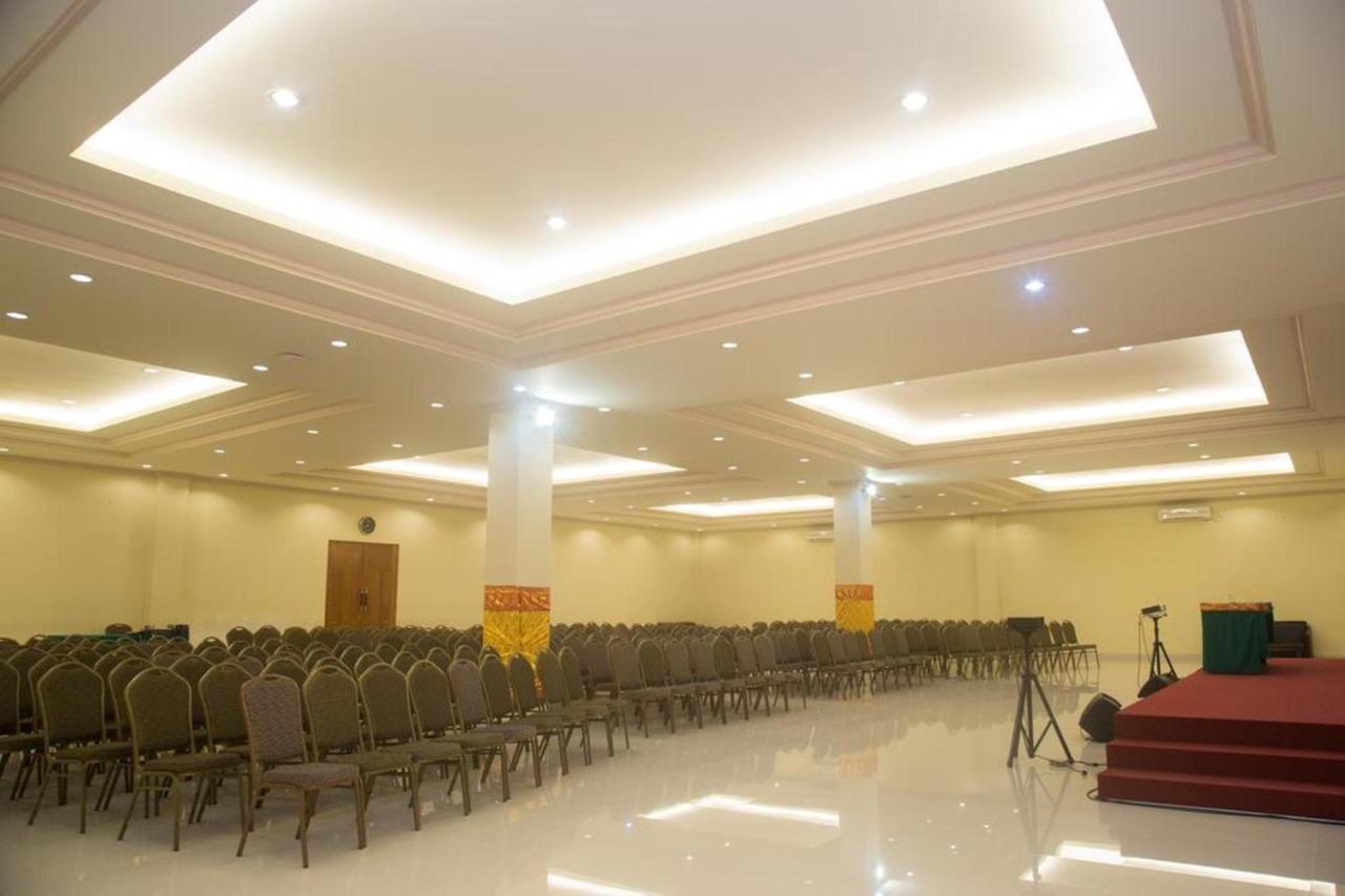Hotel Oranjje Denpasar Dış mekan fotoğraf