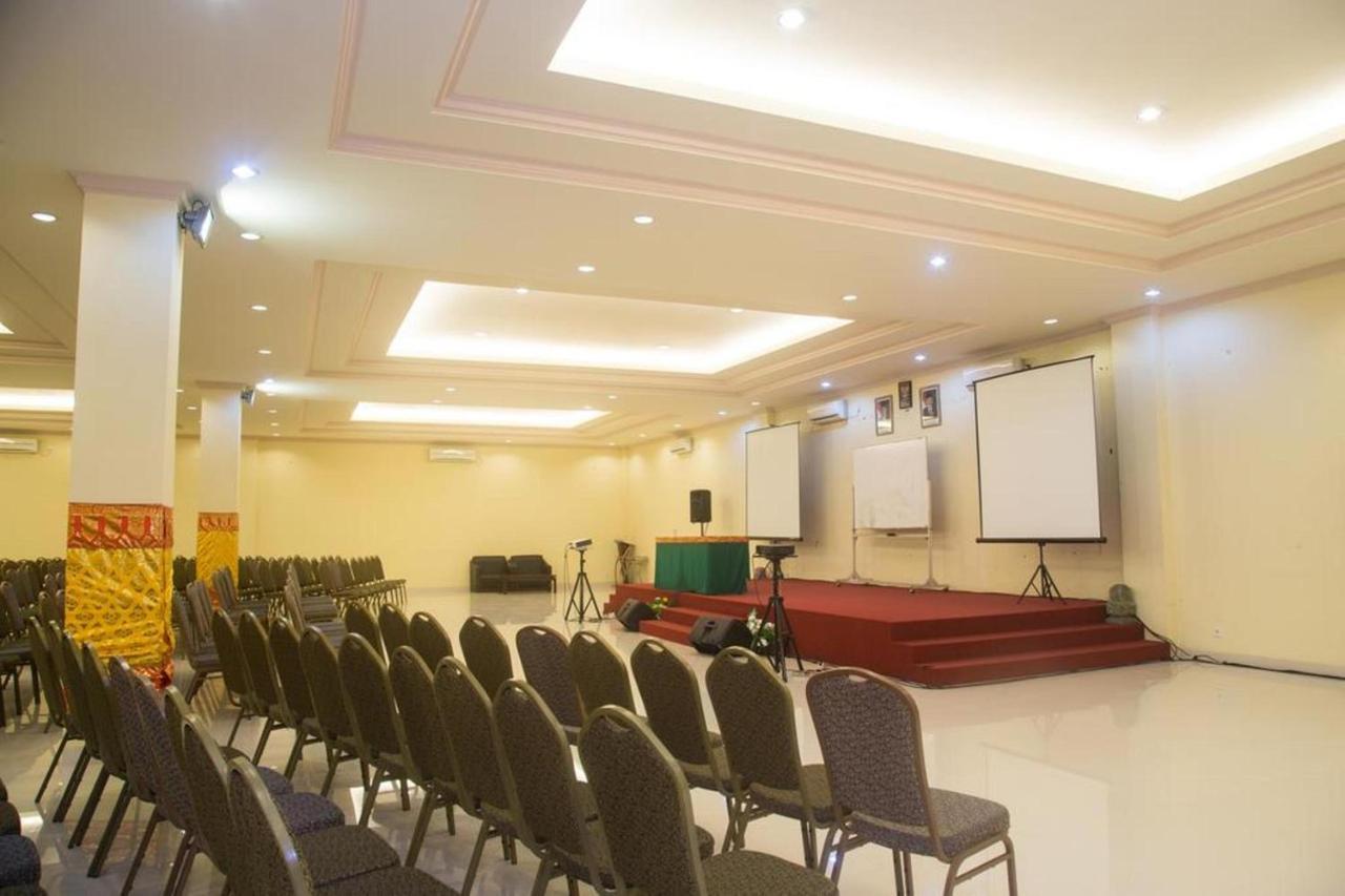 Hotel Oranjje Denpasar Dış mekan fotoğraf